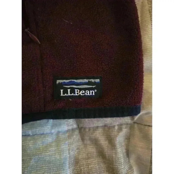 L.L.‎ Bean Burgundy Fleece - Picture 3 of 3